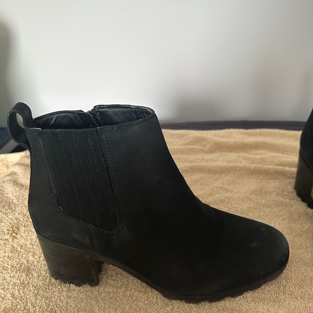 Local European Black Ankle Booties with Block Heel